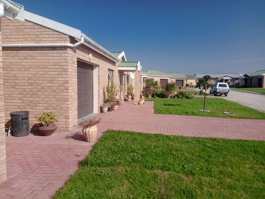 2 Bedroom Property for Sale in C Place Eastern Cape